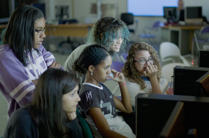 El documental CodeGirl aborda la brecha de sexo en programación